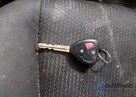 2009 Toyota Matrix z USA, uszkodzony, nr VIN 2T1KU40E59C103837